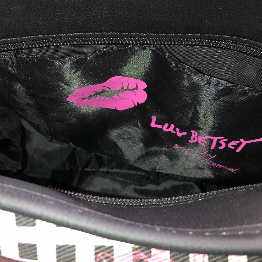 Luv Betsey Betsey Johnson Black & White Gingham & Red Cherry Print Tote Bag NWT - Picture 16 of 16